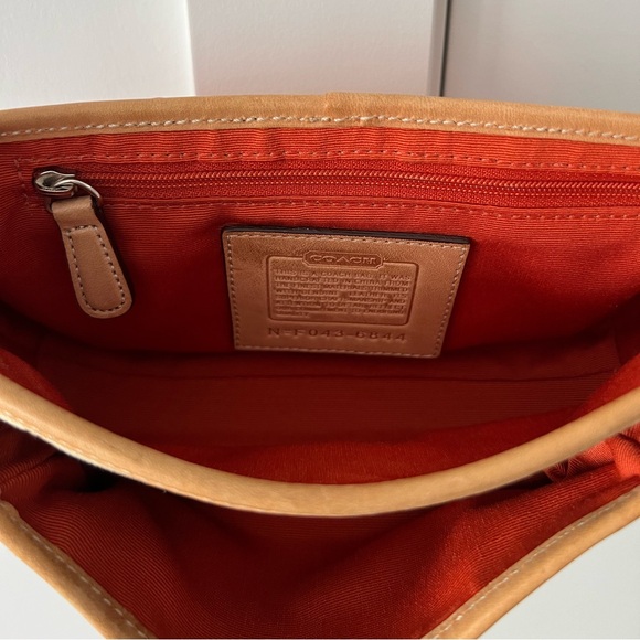 COACH | Vintage y2k crossbody bag - Picture 6 of 9